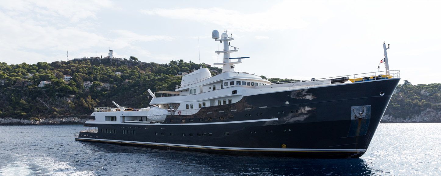 expedition yacht legend